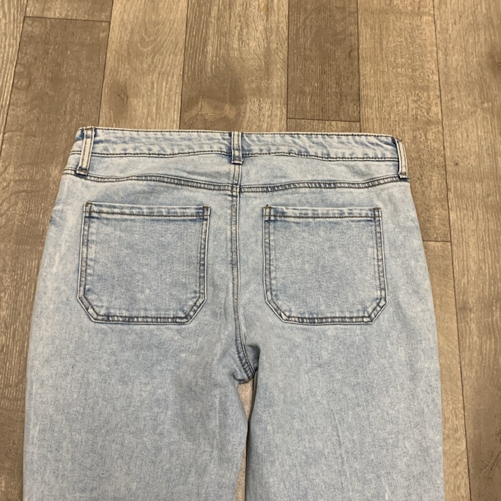 Womens NWT No Boundaries Light Wash Flare Jeans - Picture 9 of 9